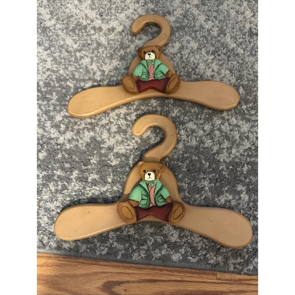 Vintage Wooden Baby/ChildCoat Hangers Hand Painted Teddy Bears Red Greens SET 2